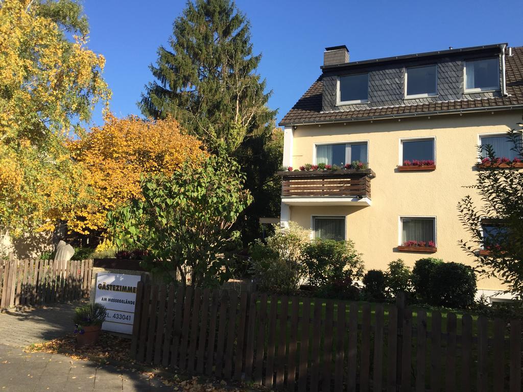 Apartmenthaus Sonnen Dusseldorf Exterior photo